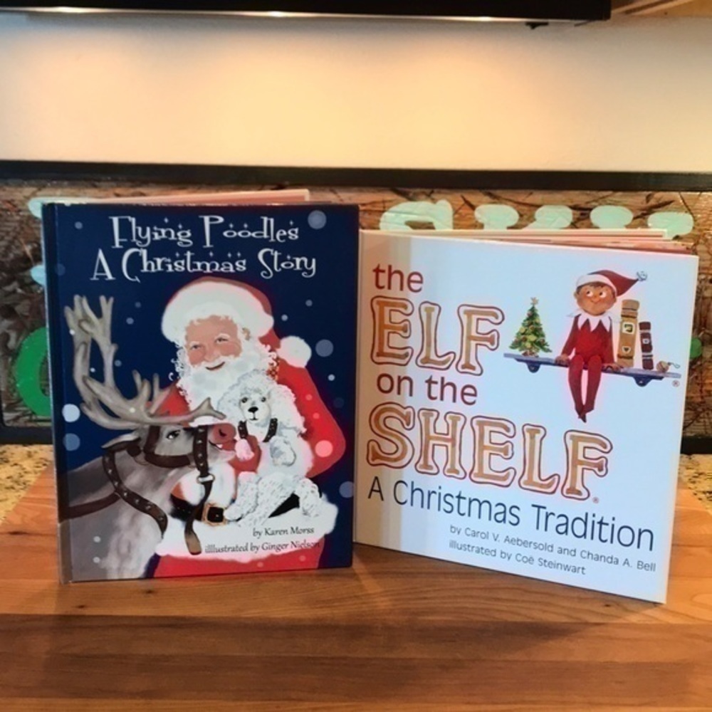 Christmas books The Elf on the Shelf (2) Children’s Book